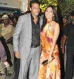 Lara Dutta returns home with her baby girl