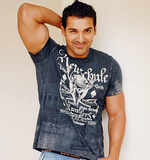 Female fan yearning for John Abraham's sperms