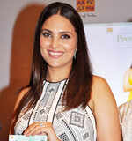 Lara launches 'Prenatal Yoga' DVD