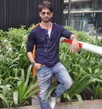 Shahid Kapoor promotes Haider