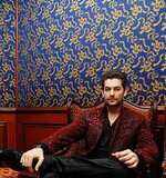 Neil with fashion looks