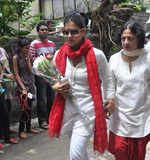 Kajol at funeral